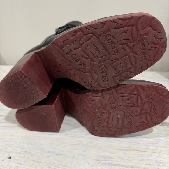 Kork-ease Mertle Black Leather Chunky Square Toe Block Heel Ankle Boots Sz 9.5 - Picture 12 of 15